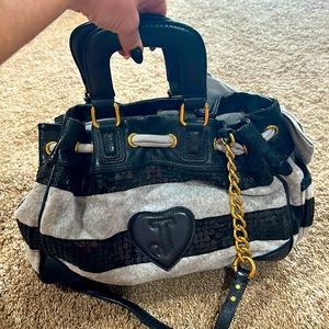 Authentic Juicy Couture handbag.